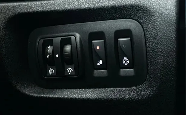 Renault Kaptur, I Рестайлинг — фото 13