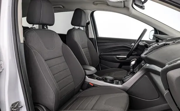 Ford Kuga, II Рестайлинг — фото 12