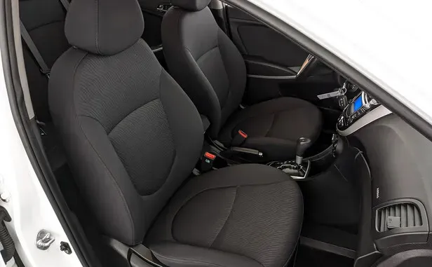 Hyundai Solaris, I — фото 11