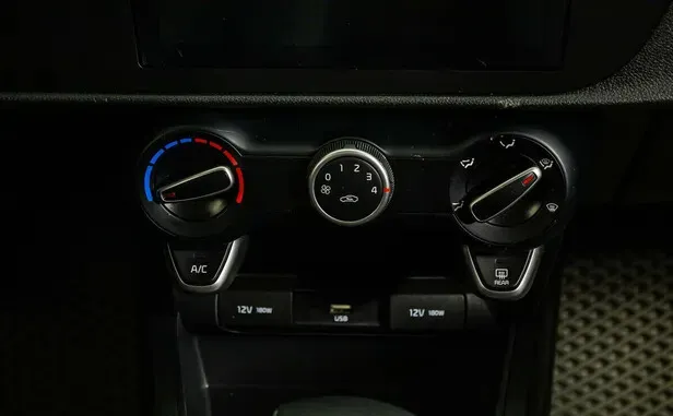 Kia Rio, IV Рестайлинг — фото 9