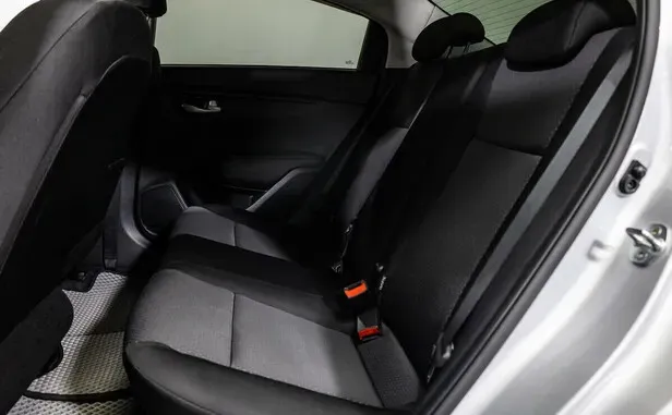 Kia Rio, IV Рестайлинг — фото 11