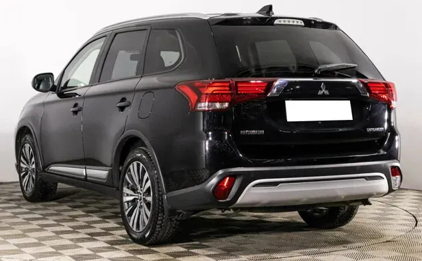 Mitsubishi Outlander, III Рестайлинг 3 — фото 4