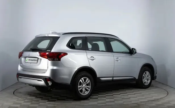 Mitsubishi Outlander, III Рестайлинг 3 — фото 2