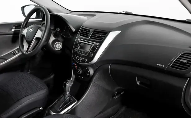 Hyundai Solaris, I Рестайлинг — фото 6