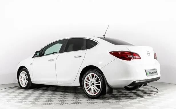 Opel Astra, J Рестайлинг — фото 4