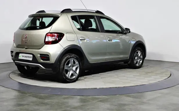 Renault Sandero, II Рестайлинг — фото 2