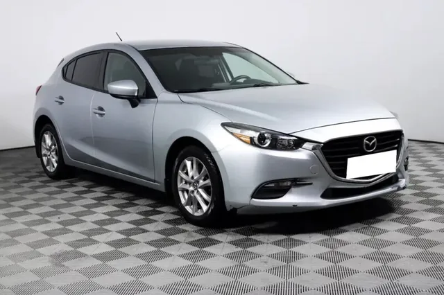 Mazda 3 — фото 3
