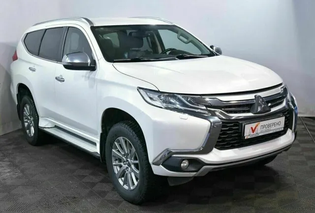 Mitsubishi Pajero Sport, III — фото 1