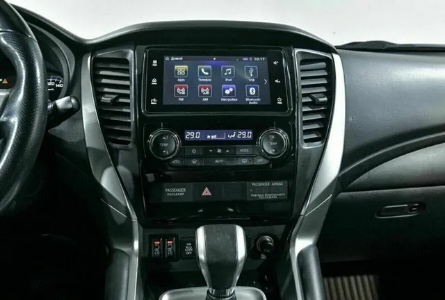 Mitsubishi Pajero Sport, III — фото 11