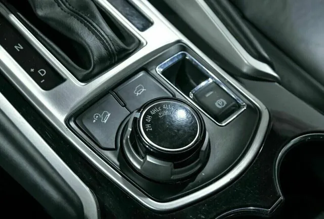 Mitsubishi Pajero Sport, III — фото 13