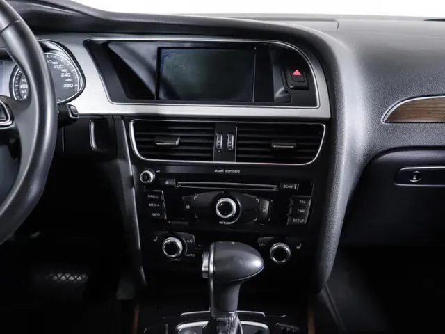 Audi A4, IV (B8) Рестайлинг — фото 37