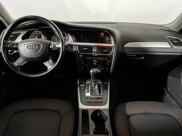 Audi A4, IV (B8) Рестайлинг — фото 12