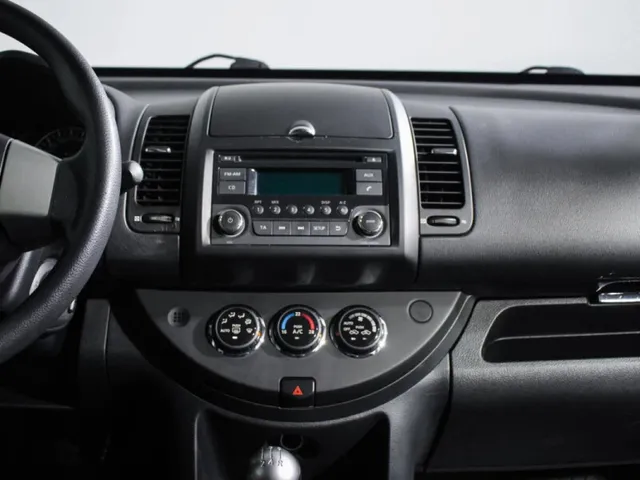 Nissan Note — фото 13