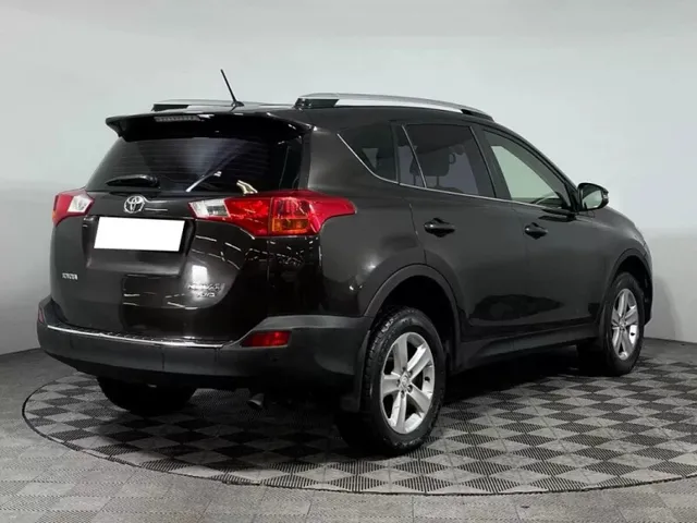Toyota RAV4, IV (XA40) — фото 5