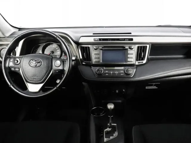 Toyota RAV4, IV (XA40) — фото 11