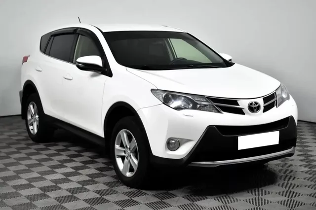 Toyota RAV4, IV (XA40) — фото 3