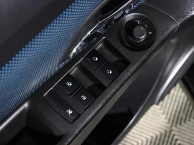 Chevrolet Cruze, I Рестайлинг — фото 15