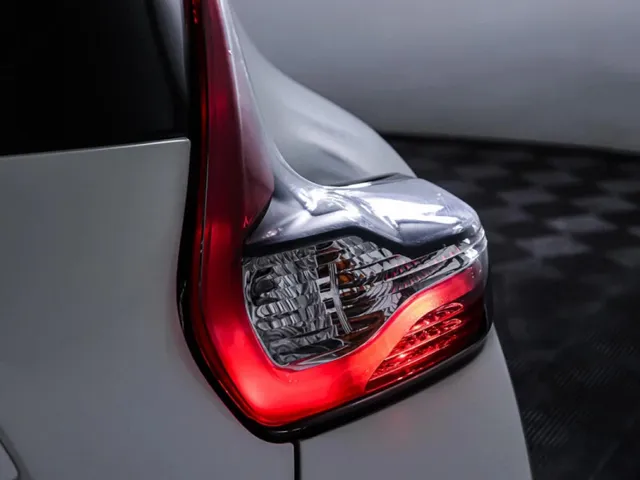 Nissan Juke, I Рестайлинг — фото 10