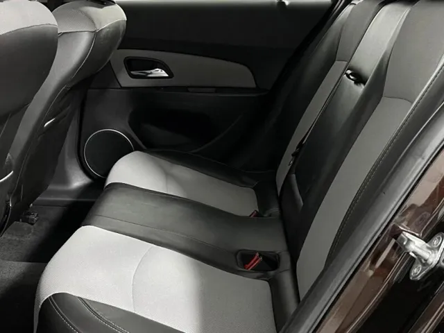 Chevrolet Cruze, I Рестайлинг — фото 10