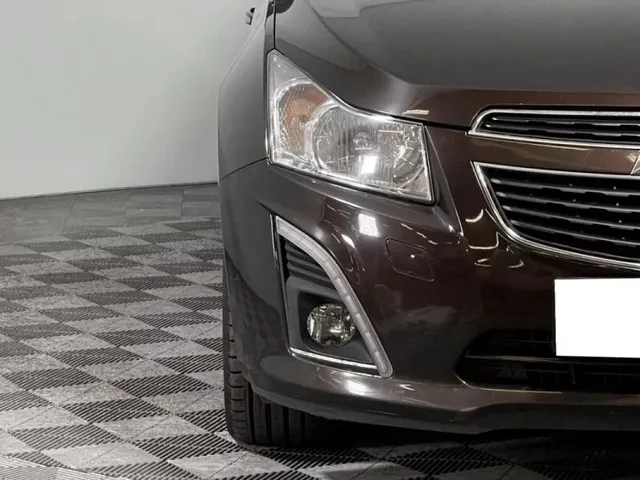 Chevrolet Cruze, I Рестайлинг — фото 16