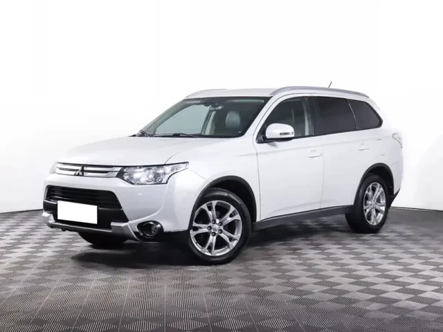 Mitsubishi Outlander, III Рестайлинг — фото 1
