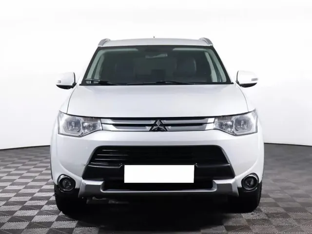 Mitsubishi Outlander, III Рестайлинг — фото 2