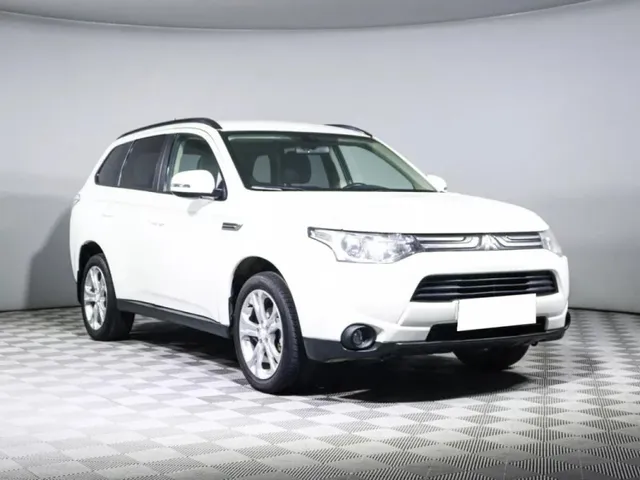 Mitsubishi Outlander, III — фото 3