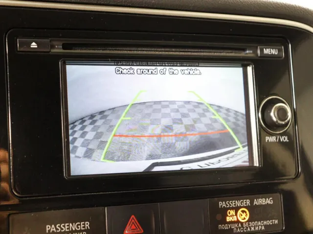 Mitsubishi Outlander, III — фото 15