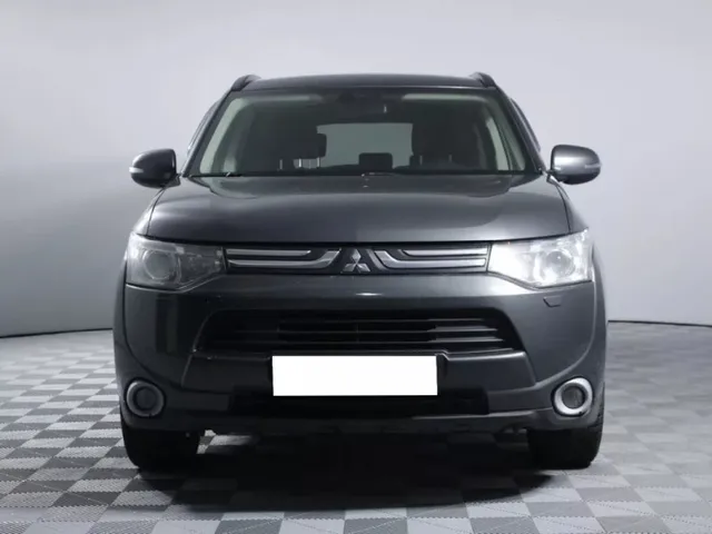 Mitsubishi Outlander, III — фото 2