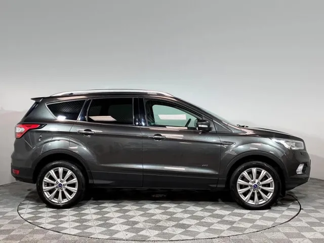 Ford Kuga, II Рестайлинг — фото 4