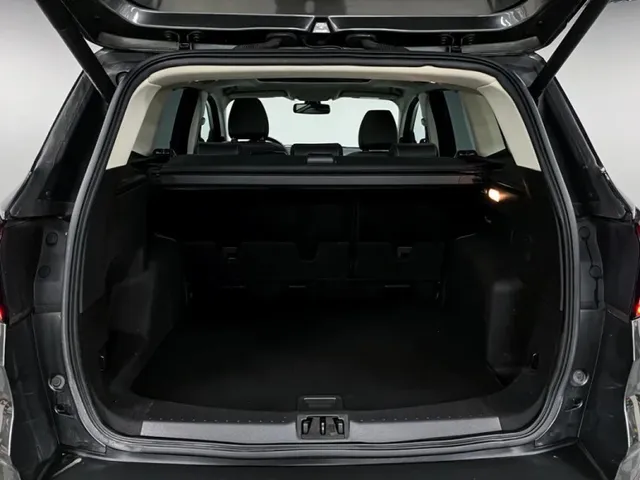 Ford Kuga, II Рестайлинг — фото 16