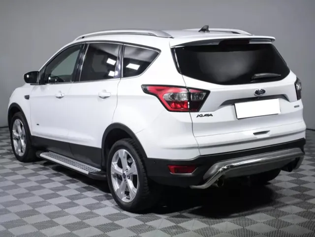 Ford Kuga, II Рестайлинг — фото 7