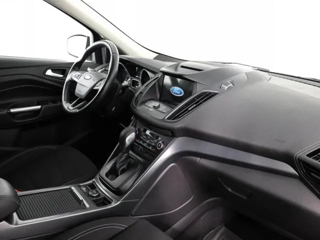 Ford Kuga, II Рестайлинг — фото 8