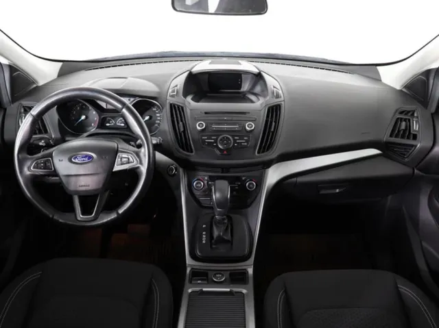 Ford Kuga, II Рестайлинг — фото 11
