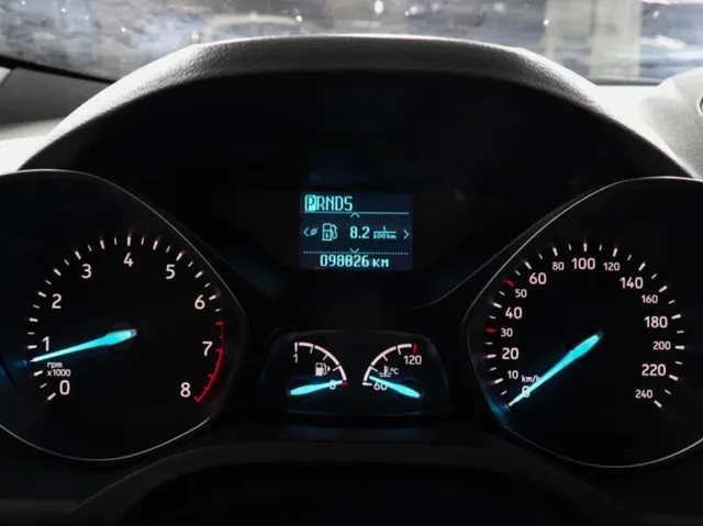 Ford Kuga, II Рестайлинг — фото 12