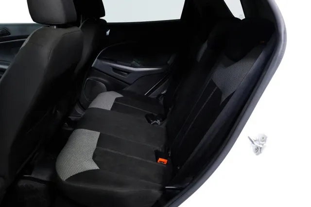 Ford EcoSport, II — фото 13