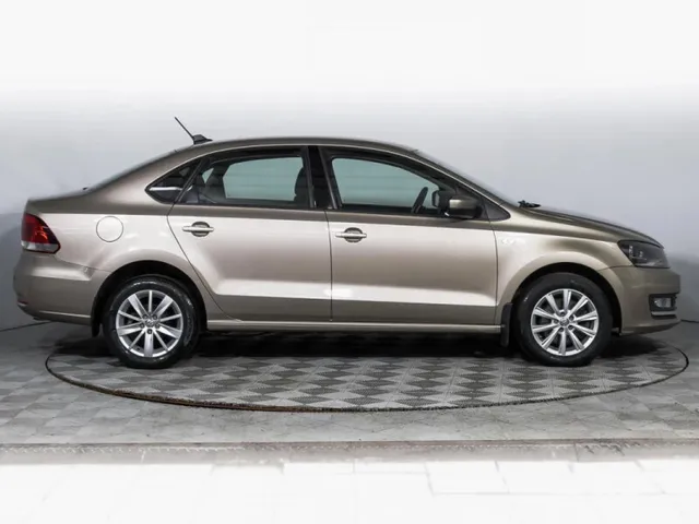 Volkswagen Polo, V Рестайлинг — фото 4