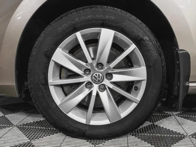 Volkswagen Polo, V Рестайлинг — фото 9