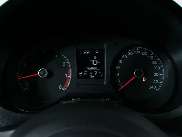 Volkswagen Polo, V Рестайлинг — фото 11