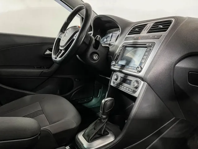 Volkswagen Polo, V Рестайлинг — фото 9