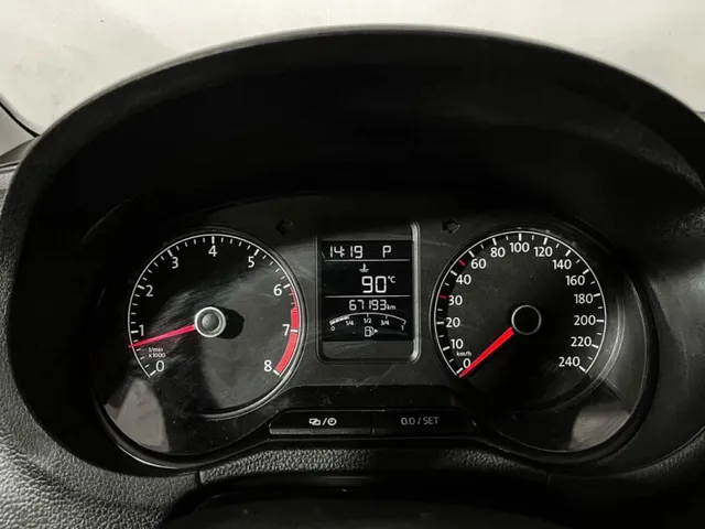 Volkswagen Polo, V Рестайлинг — фото 11