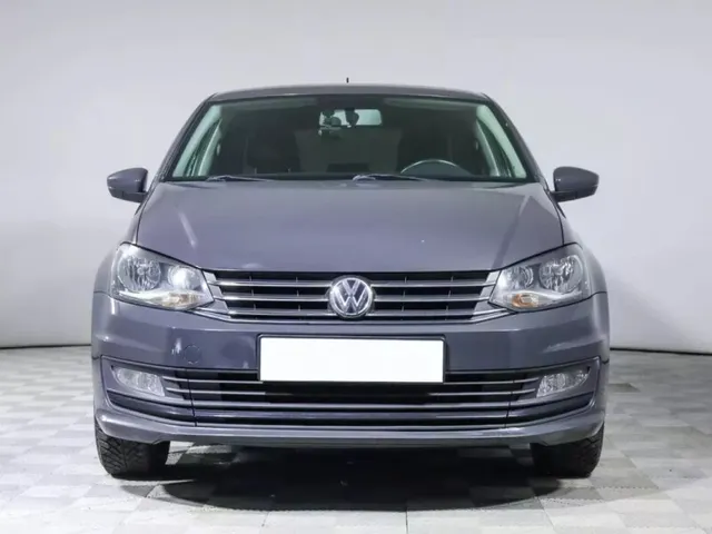 Volkswagen Polo, V Рестайлинг — фото 2