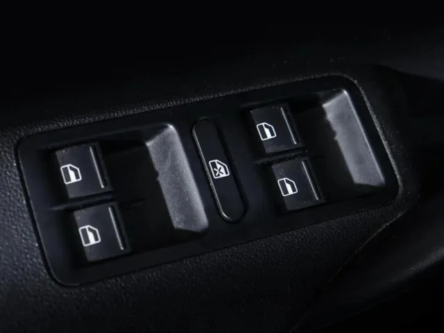 Volkswagen Polo, V Рестайлинг — фото 12