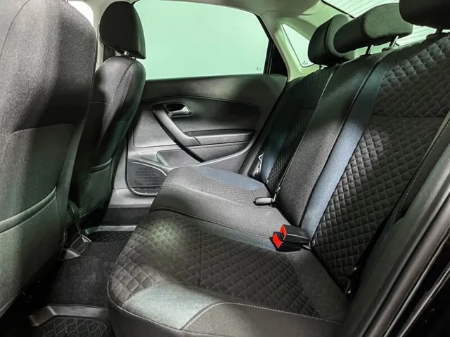 Volkswagen Polo, V Рестайлинг — фото 10