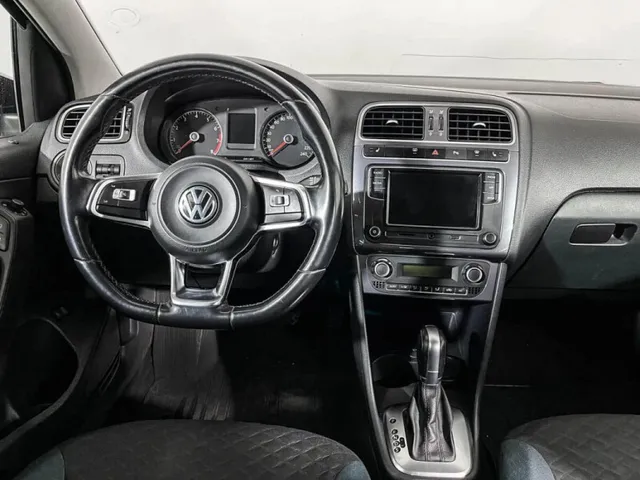 Volkswagen Polo, V Рестайлинг — фото 12
