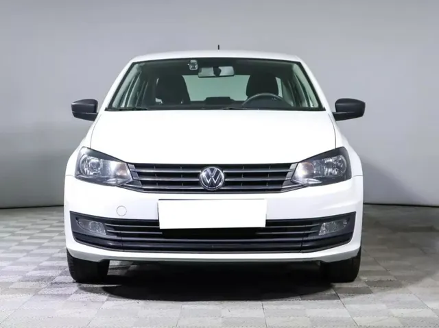 Volkswagen Polo, V Рестайлинг — фото 2