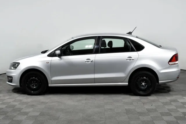 Volkswagen Polo, V Рестайлинг — фото 8