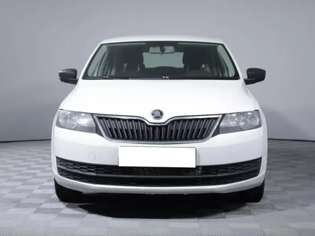 Skoda Rapid, I — фото 2