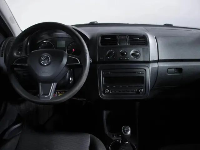 Skoda Fabia, II Рестайлинг — фото 13