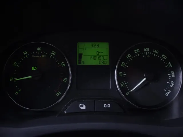 Skoda Fabia, II Рестайлинг — фото 12